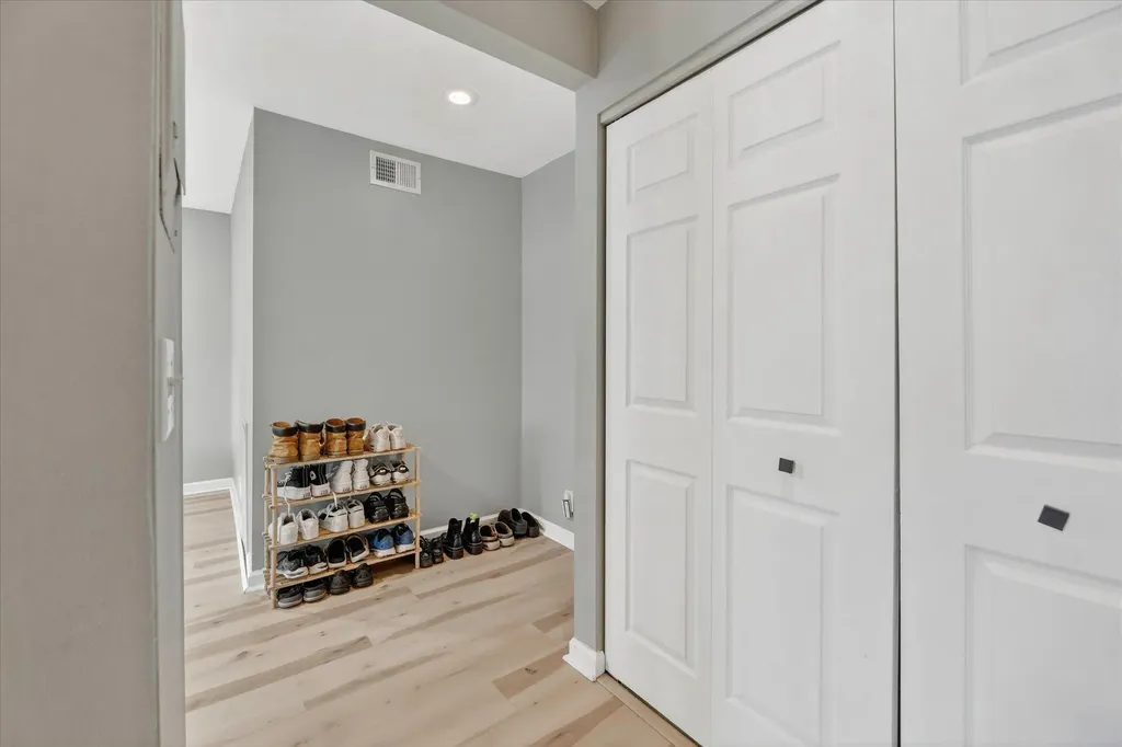 2140 Pauline Boulevard Ann Arbor City MI 48103