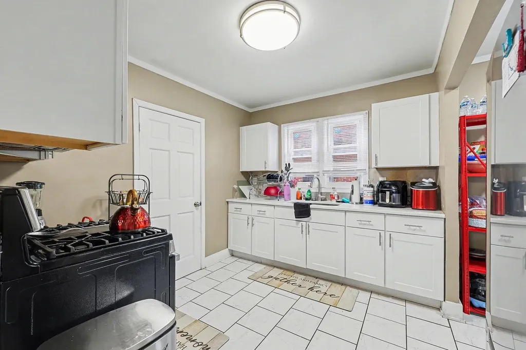 17511 Stoepel Street Detroit City MI 48221