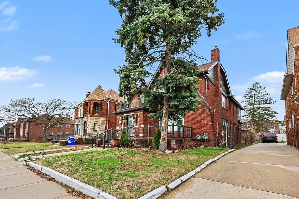 17511 Stoepel Street Detroit City MI 48221