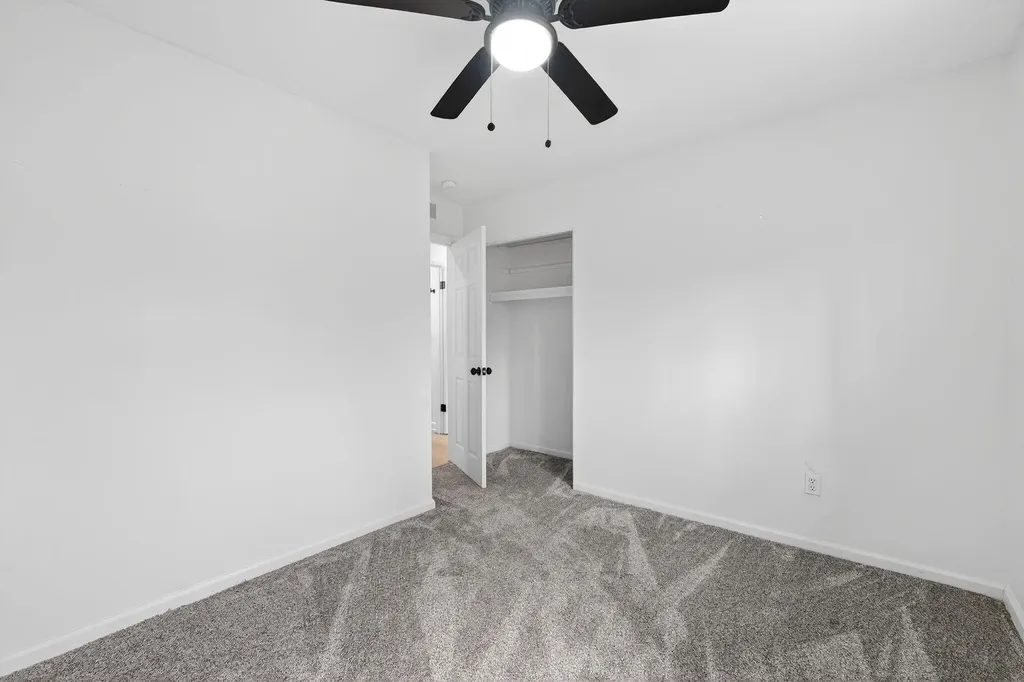 23245 Tuck Road Farmington Hills City MI 48336