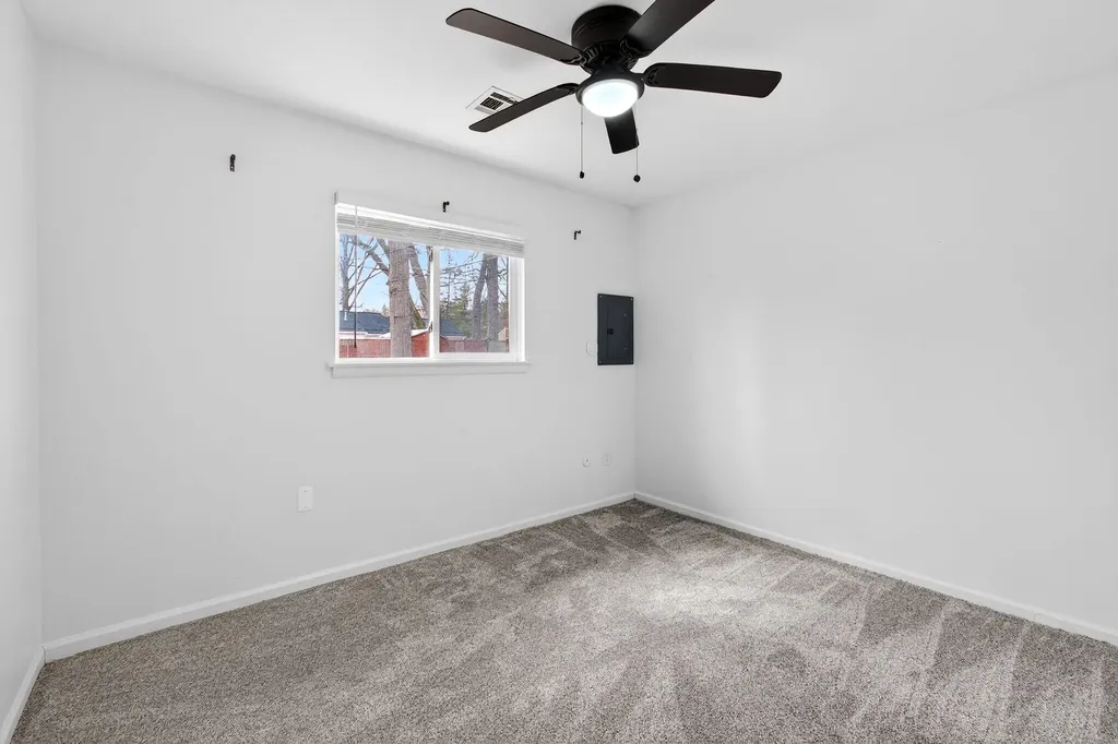 23245 Tuck Road Farmington Hills City MI 48336