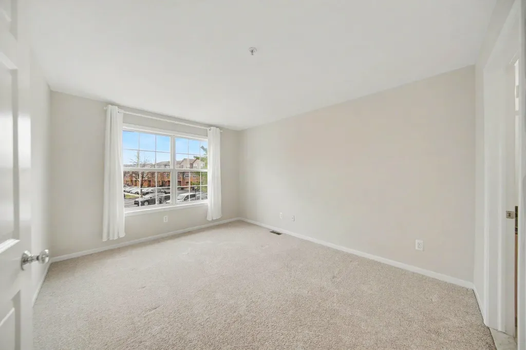 2738 Barclay Way Ann Arbor City MI 48105