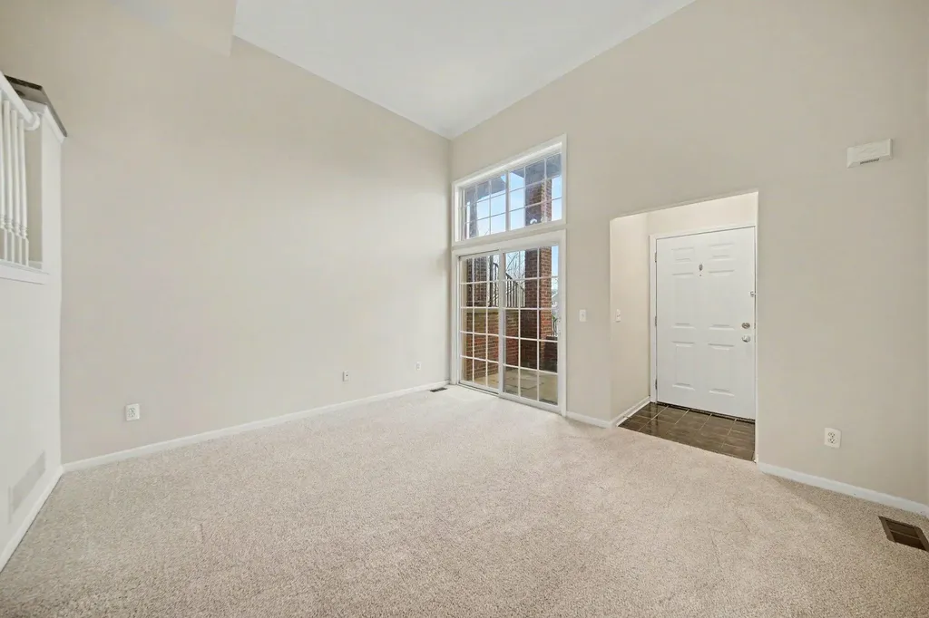 2738 Barclay Way Ann Arbor City MI 48105