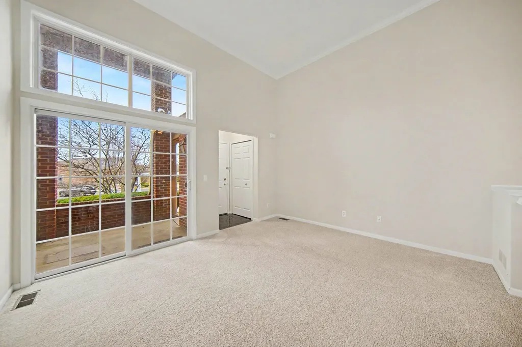 2738 Barclay Way Ann Arbor City MI 48105