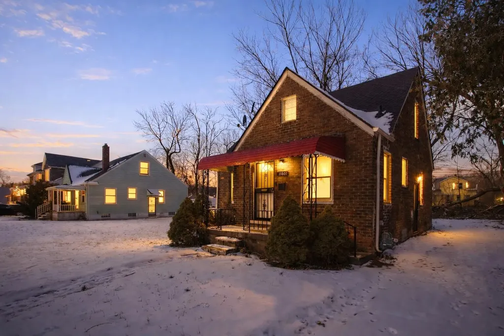 11801 Elmdale Street Detroit City MI 48213