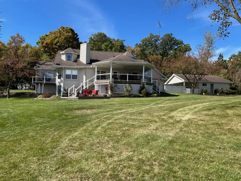 14705 Woodbridge Road Amboy Township MI 49232