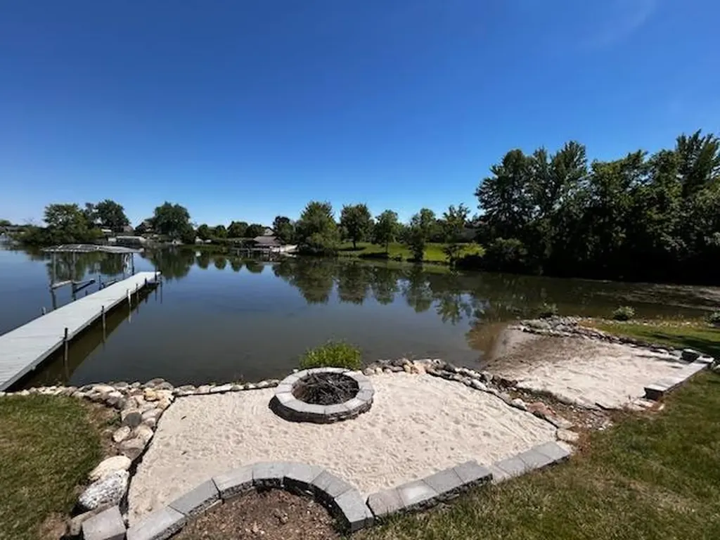 14705 Woodbridge Road Amboy Township MI 49232