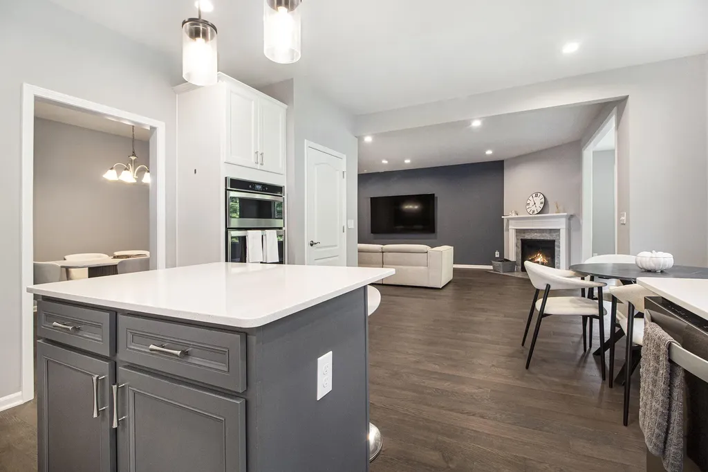 2865 Dillon Drive Ann Arbor City MI 48105