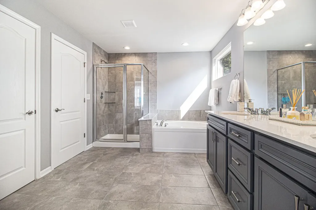 2865 Dillon Drive Ann Arbor City MI 48105