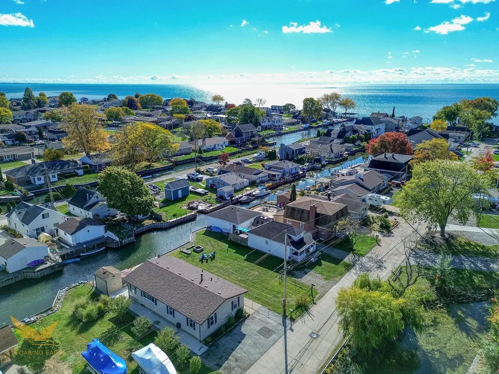 37844 Maplehill Street Harrison Charter Township MI 48045