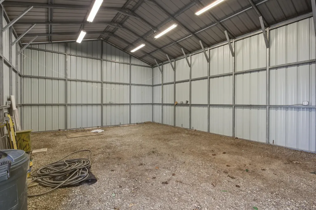 9227 Yager Road Columbus Township MI 48063