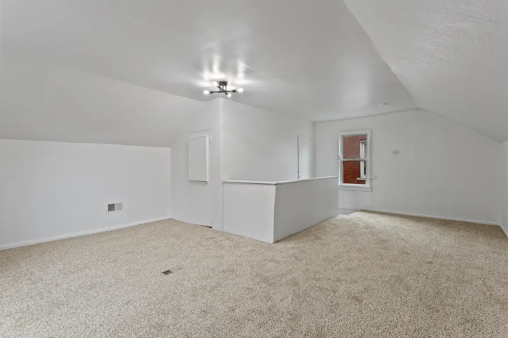 18031 Mendota Street Detroit City MI 48221
