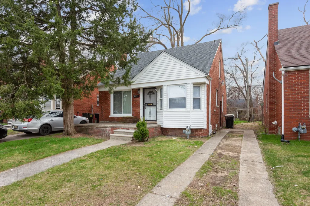 18031 Mendota Street Detroit City MI 48221