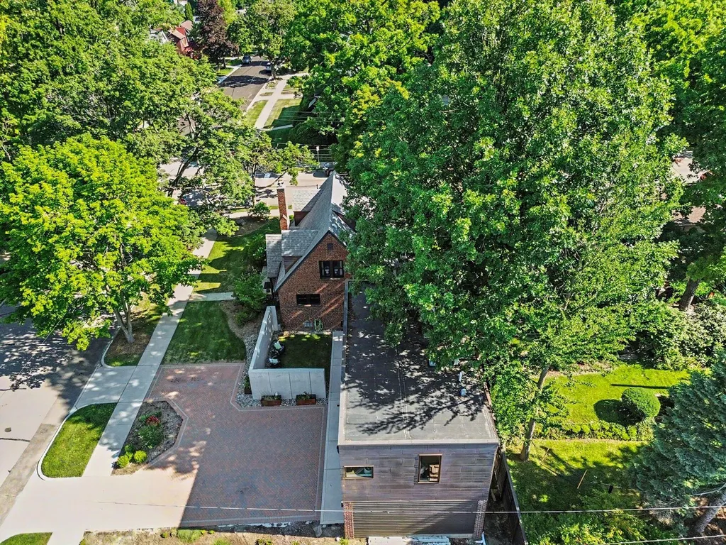901 5th Street Ann Arbor City MI 48103