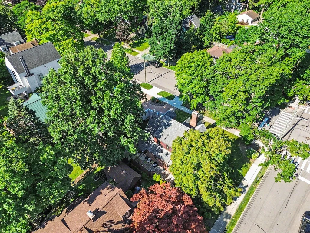 901 5th Street Ann Arbor City MI 48103