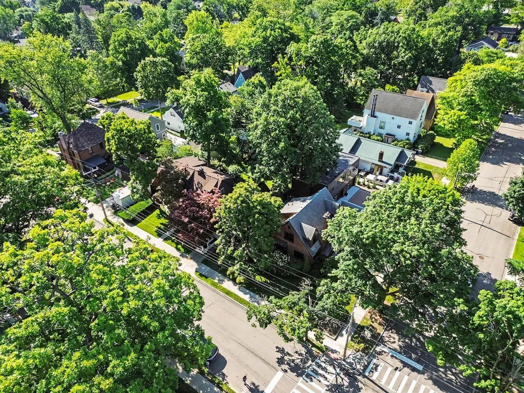 901 5th Street Ann Arbor City MI 48103