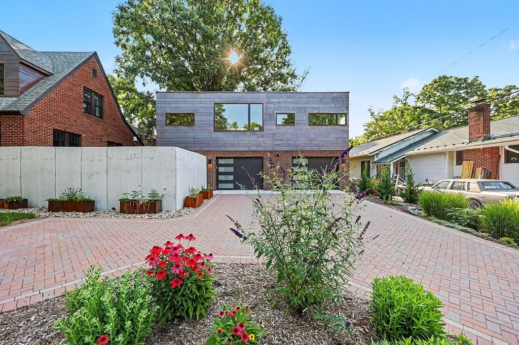 901 5th Street Ann Arbor City MI 48103