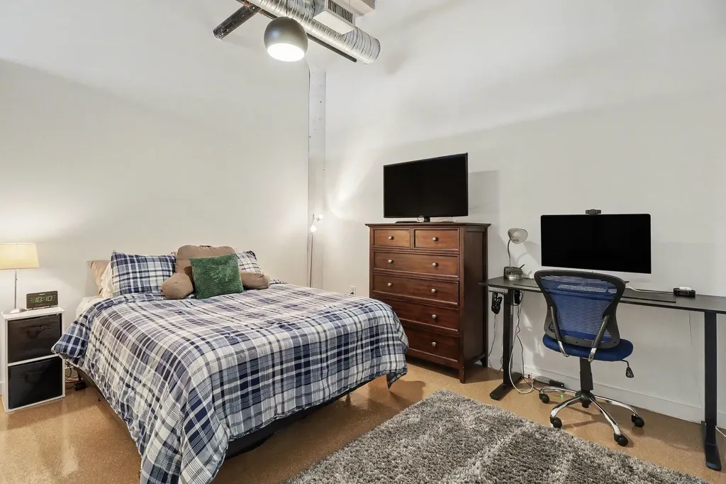 55 W Canfield Street Detroit City MI 48201