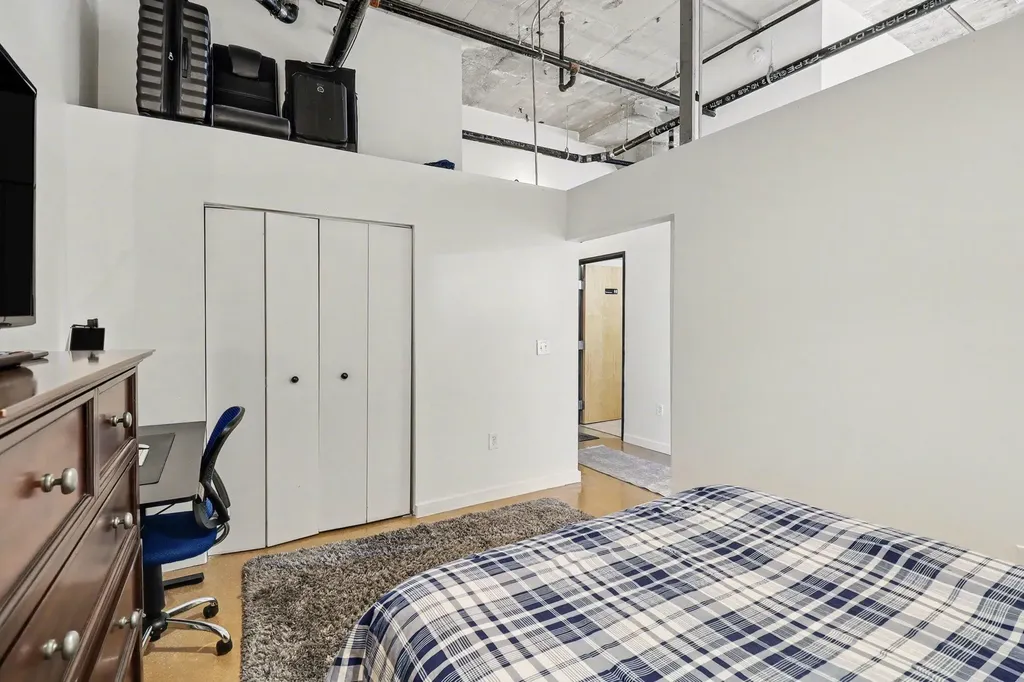 55 W Canfield Street Detroit City MI 48201