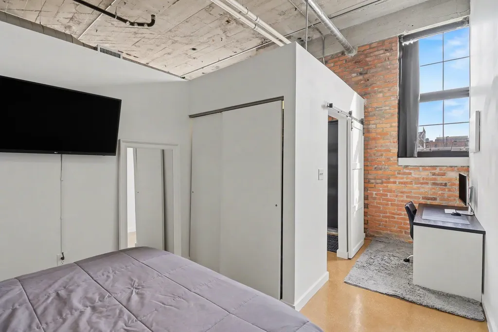 55 W Canfield Street Detroit City MI 48201