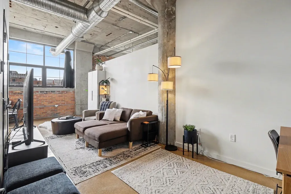 55 W Canfield Street Detroit City MI 48201
