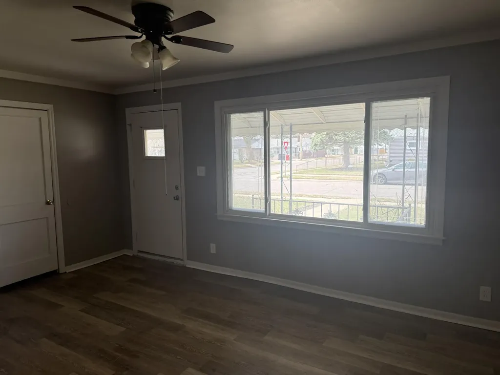 26700 Grandmont Street Roseville City MI 48066