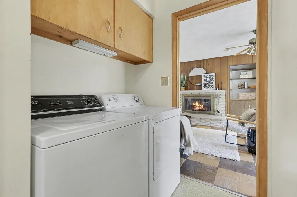 2889 Parkridge Drive Scio Township MI 48103