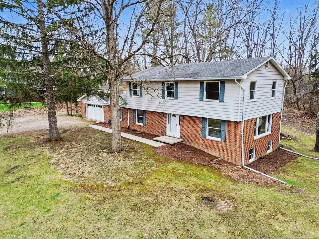 2889 Parkridge Drive Scio Township MI 48103
