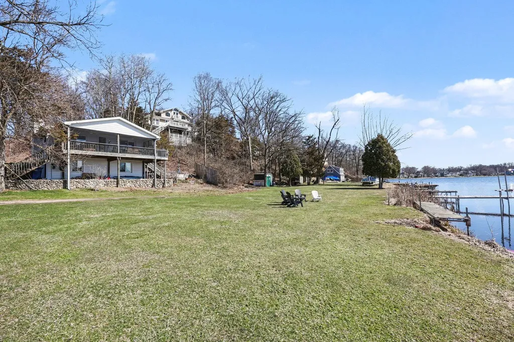 5884 Rays Drive Cambridge Township MI 49265