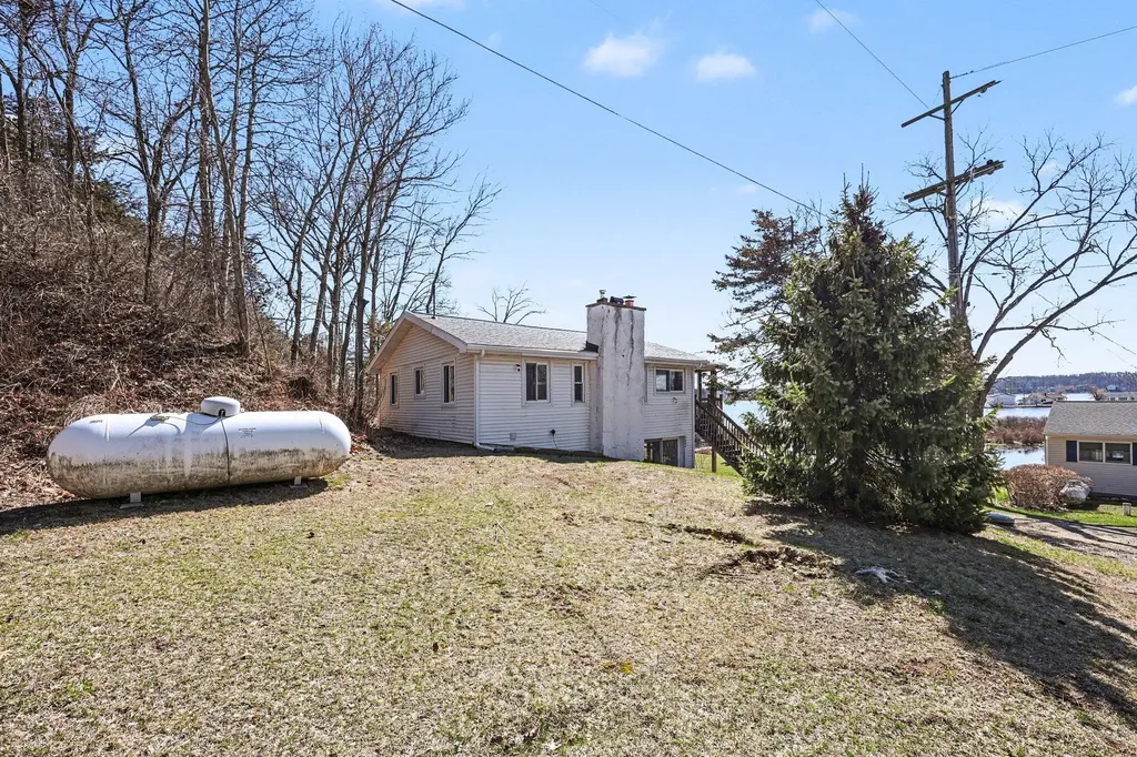 5884 Rays Drive Cambridge Township MI 49265
