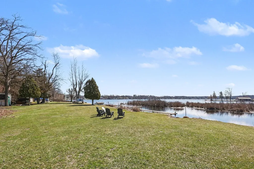 5884 Rays Drive Cambridge Township MI 49265