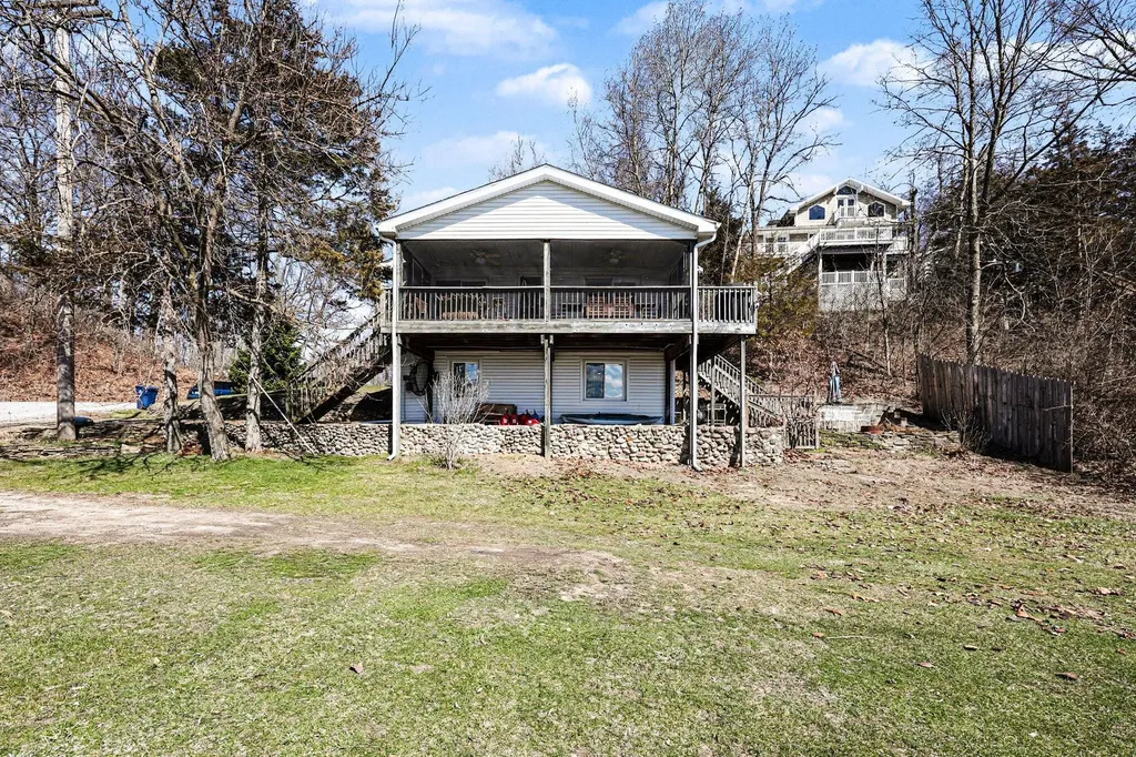 5884 Rays Drive Cambridge Township MI 49265