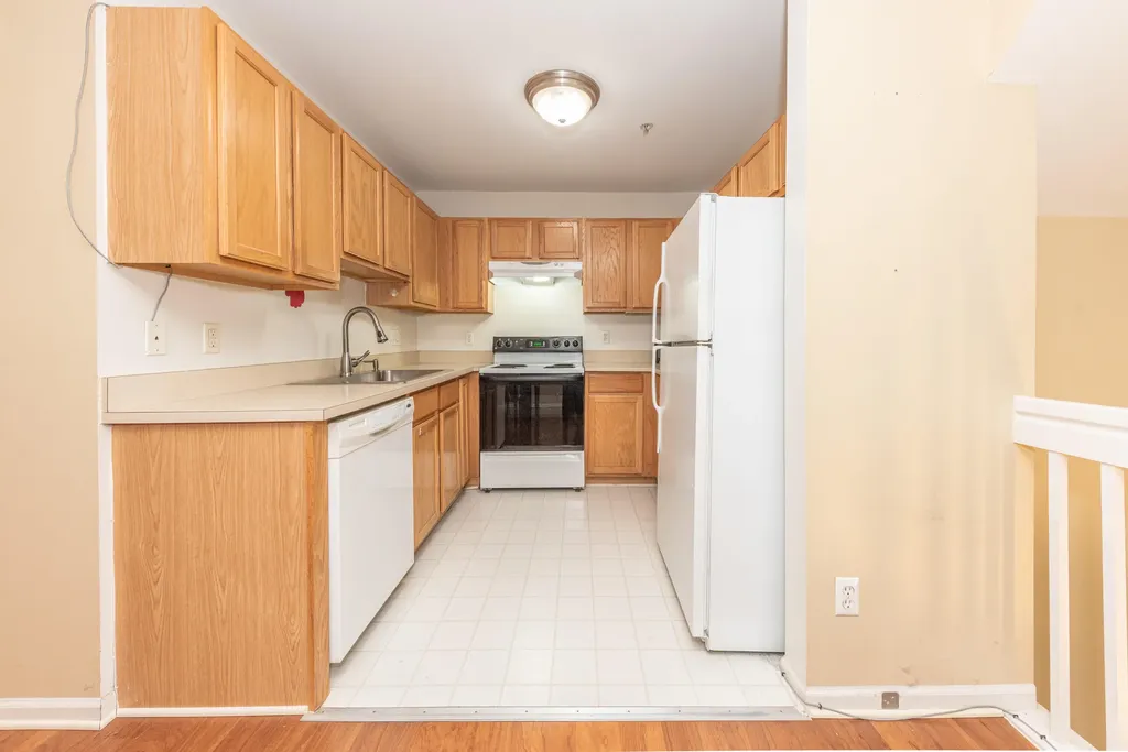 1867 Lindsay Lane Ann Arbor City MI 48104