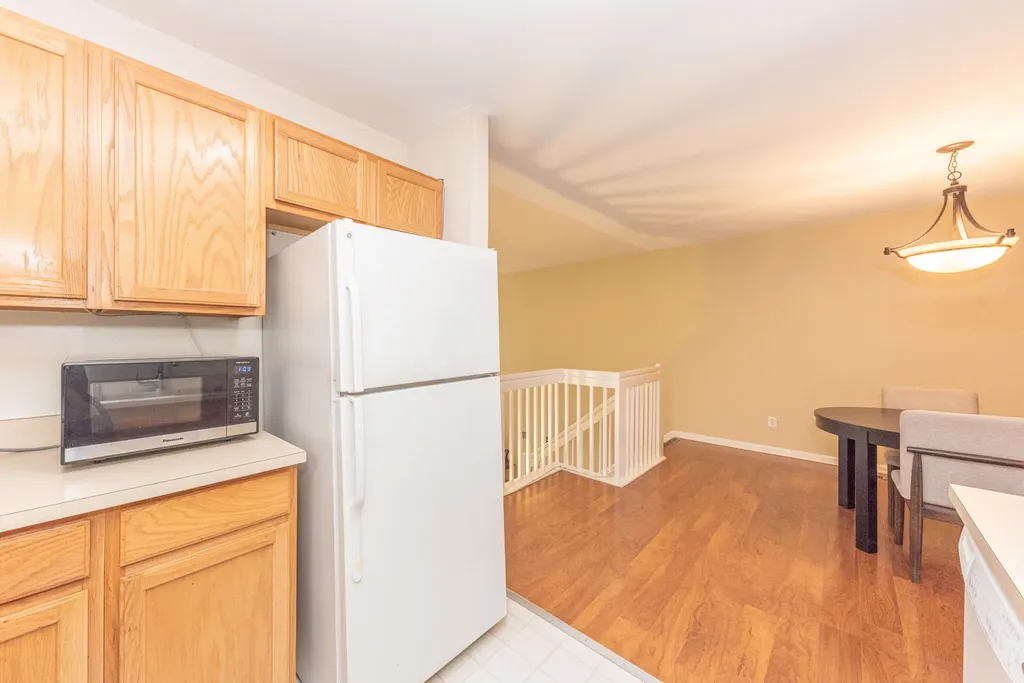1867 Lindsay Lane Ann Arbor City MI 48104