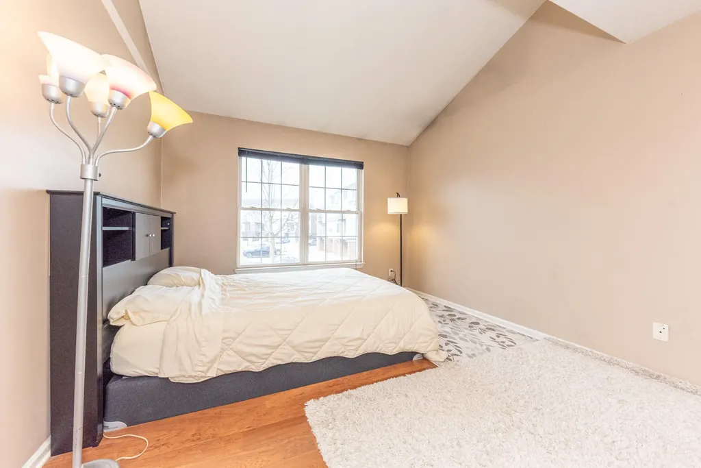 1867 Lindsay Lane Ann Arbor City MI 48104
