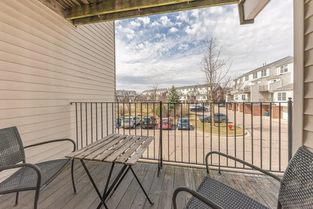 1867 Lindsay Lane Ann Arbor City MI 48104