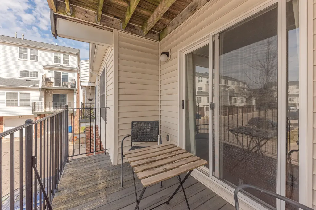 1867 Lindsay Lane Ann Arbor City MI 48104