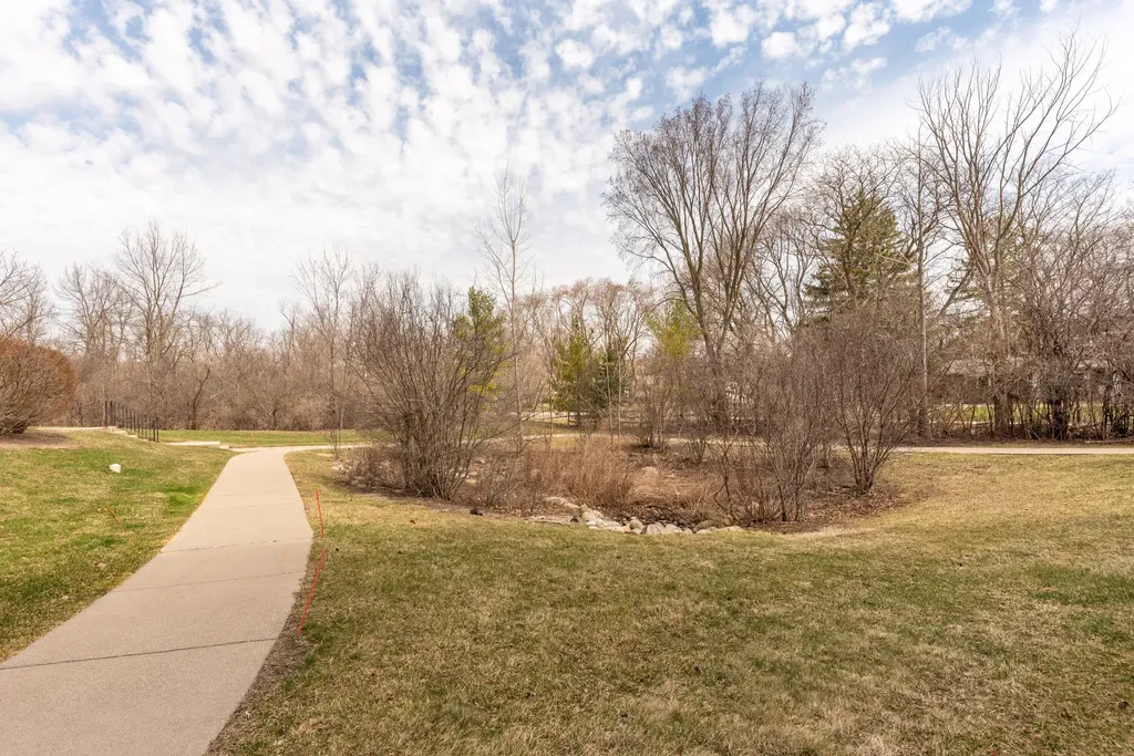 1867 Lindsay Lane Ann Arbor City MI 48104