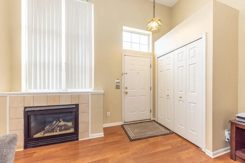 1867 Lindsay Lane Ann Arbor City MI 48104