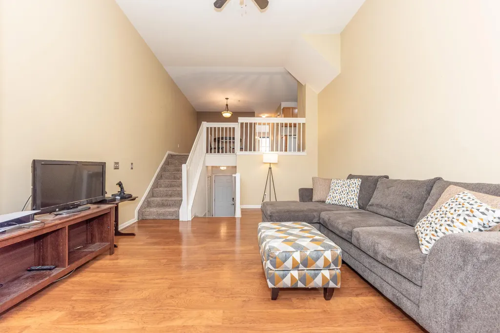 1867 Lindsay Lane Ann Arbor City MI 48104