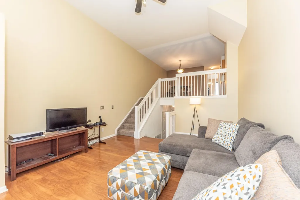 1867 Lindsay Lane Ann Arbor City MI 48104
