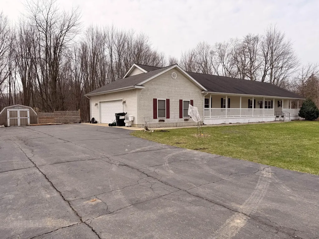 3767 Van Horn Road Blackman Charter Township MI 49201