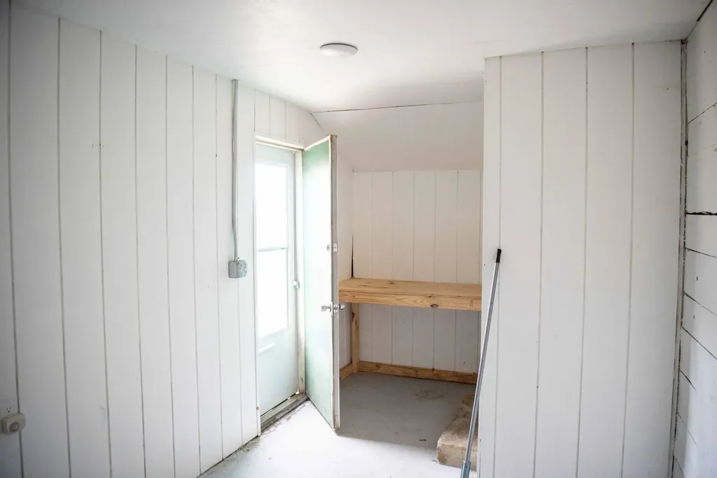 545 N Midland Street Merrill Village MI 48637