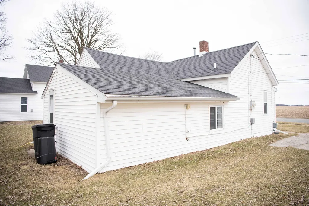 545 N Midland Street Merrill Village MI 48637
