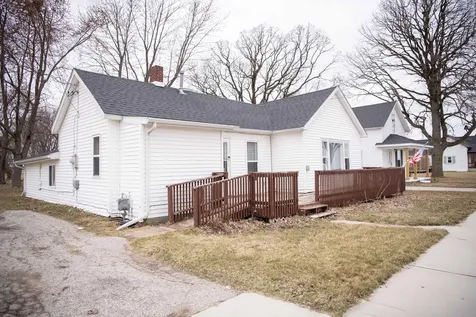 545 N Midland Street Merrill Village MI 48637