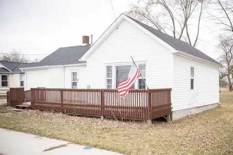 545 N Midland Street Merrill Village MI 48637