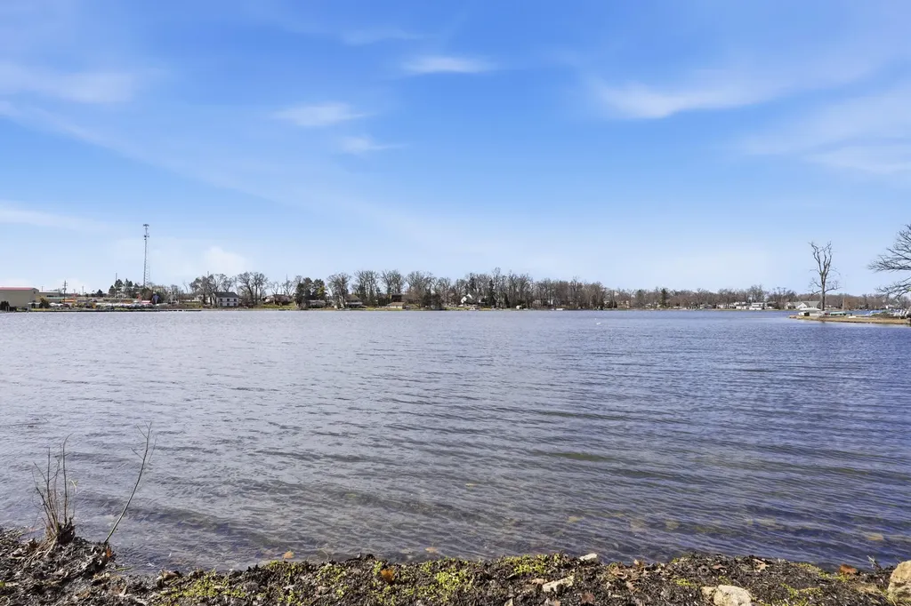 1700 S Hughes Road Genoa Township MI 48114