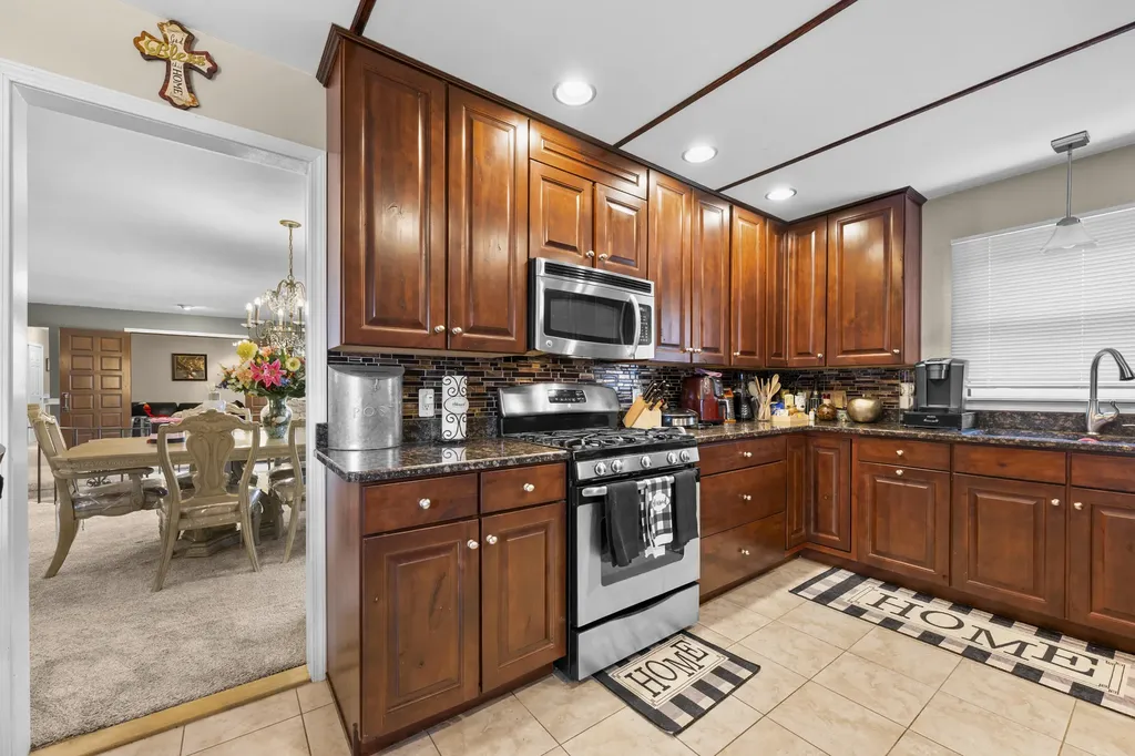 4376 Knightsbridge Lane West Bloomfield Charter Township MI 48323