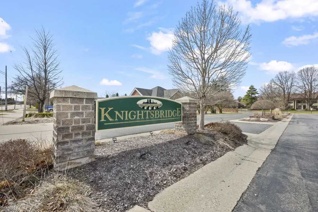 4376 Knightsbridge Lane West Bloomfield Charter Township MI 48323