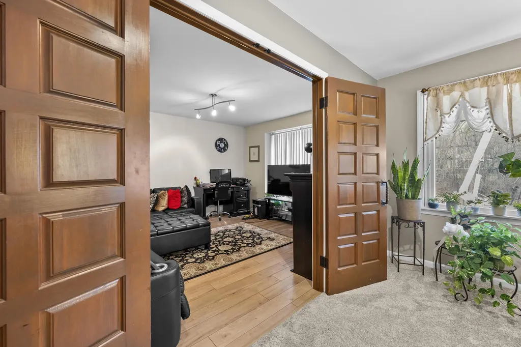 4376 Knightsbridge Lane West Bloomfield Charter Township MI 48323